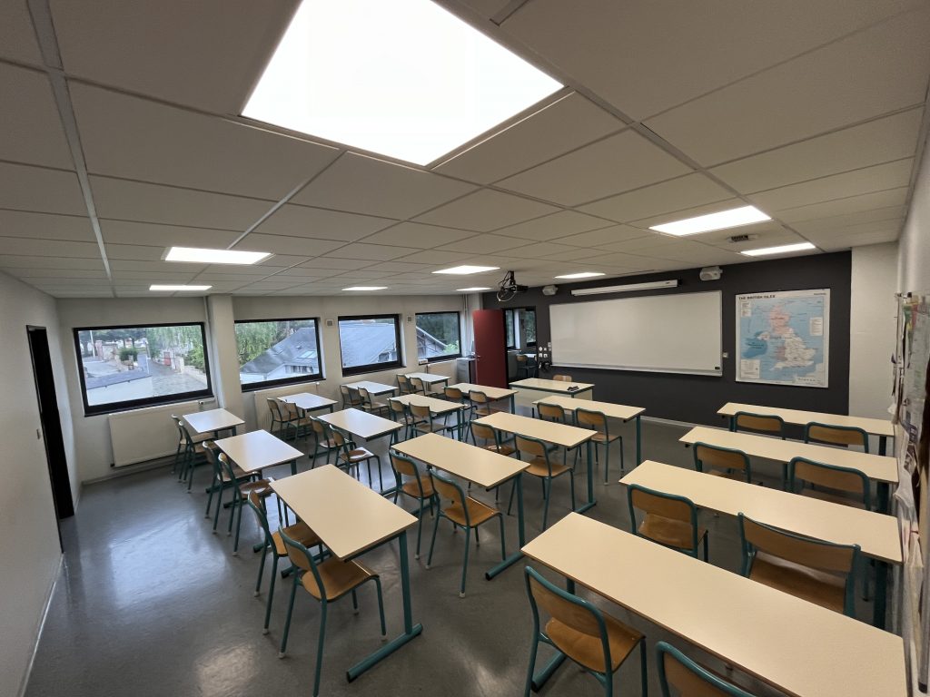 Installation éclairages dali, gradation d'éclairage, scénarios d'éclariage, domotique KNX, ElectriZen Dreux 28 Chartres 