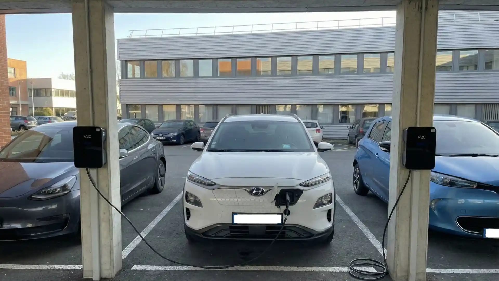 installation de stations de recharge electrique irve dans un parking d entreprise a dreux